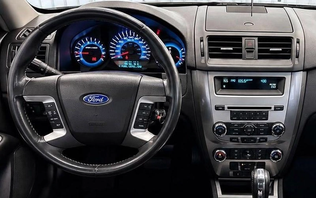 imagem-https://www.socarrao.com.br/sc-vehicle-images-prod/4252558/1791902500737-8523664_1_B_f0f54b3fe7.jpeg