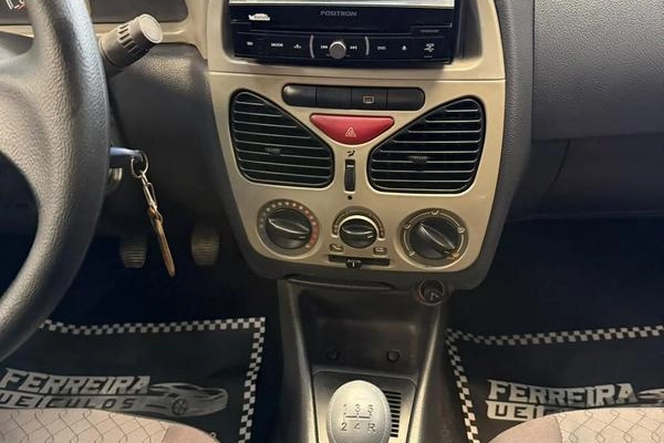 imagem-https://www.socarrao.com.br/sc-vehicle-images-prod/4252566/1790876813758-8534302_10_B_aa8a20e687.jpeg