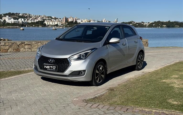 imagem-https://www.socarrao.com.br/sc-vehicle-images-prod/4252571/1790876925258-QJS-9345_01.jpg