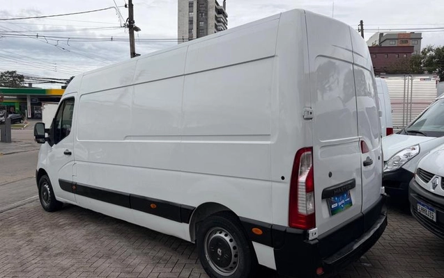 imagem-https://www.socarrao.com.br/sc-vehicle-images-prod/4252586/1790877228500-8534350_6_B_6b2aecd8b7.jpeg