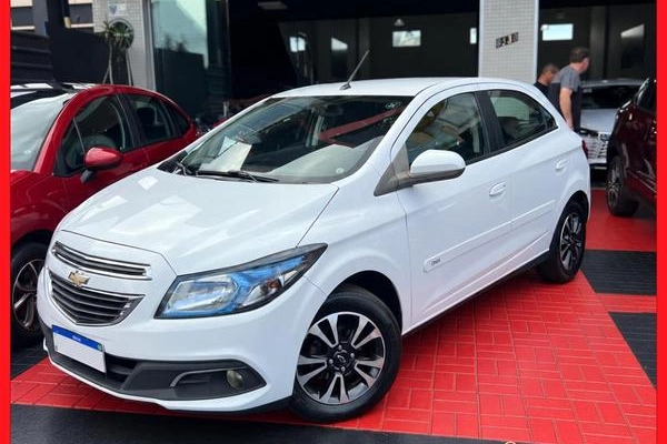 imagem-https://www.socarrao.com.br/sc-vehicle-images-prod/4252590/1790877156999-8492526_0_B_867edae9d3.jpg