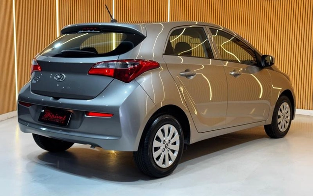 imagem-https://www.socarrao.com.br/sc-vehicle-images-prod/4252595/1790877149596-8498133_7_B_86b0b8ada5.jpeg