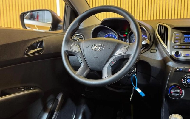 imagem-https://www.socarrao.com.br/sc-vehicle-images-prod/4252595/1790877149603-8498133_13_B_8a4bc2ecb5.jpeg