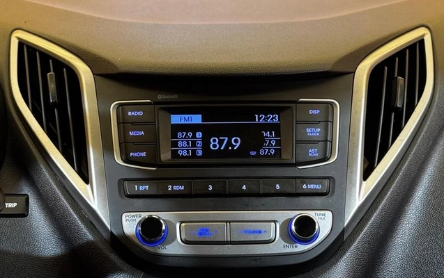 imagem-https://www.socarrao.com.br/sc-vehicle-images-prod/4252595/1790877149606-8498133_15_B_429fe56720.jpeg