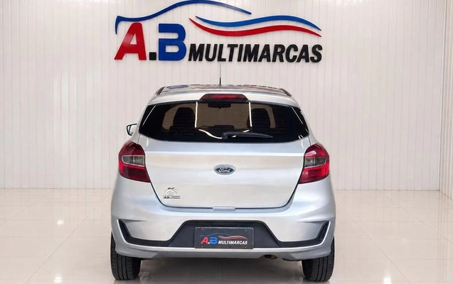 imagem-https://www.socarrao.com.br/sc-vehicle-images-prod/4252705/1790973405729-8532044_10_B_4071f1f46c.jpeg