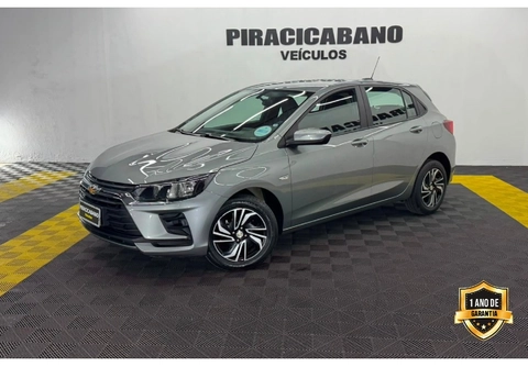 Chevrolet Onix 2026 Prata — foto 1 de 3