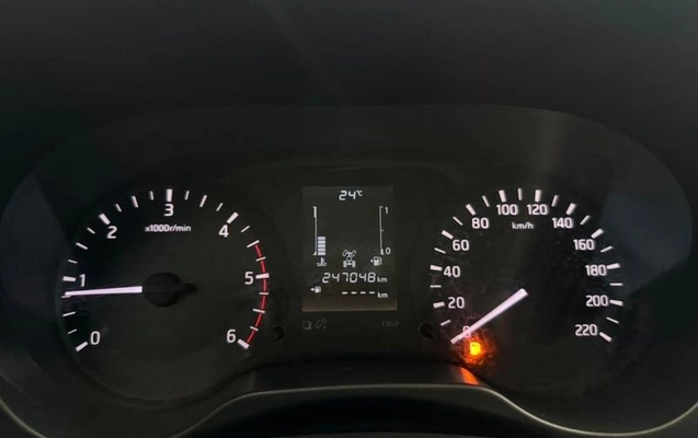 imagem-https://www.socarrao.com.br/sc-vehicle-images-prod/4252814/1790877493743-8503054_6_B_75400c5fb3.jpeg
