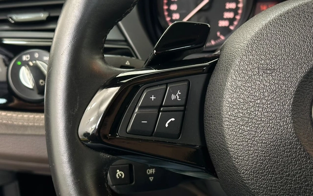 imagem-https://www.socarrao.com.br/sc-vehicle-images-prod/4252865/1791899629623-a96aead94e3f4f328de956e4e4a52579_1790877771787.jpg