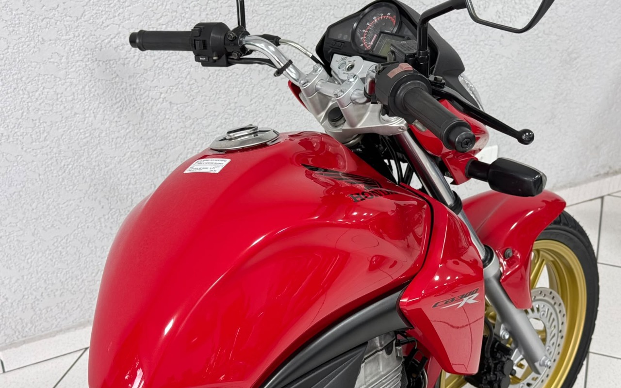 imagem-https://www.socarrao.com.br/sc-vehicle-images-prod/4252873/1790885494301-V2hhdHNBcHAgSW1hZ2UgMjAyNi0xMC0wMSBhdCAxNi4xNi41MyAoMykuanBlZw.jpeg