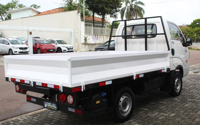 imagem-https://www.socarrao.com.br/sc-vehicle-images-prod/4252945/1790878516855-4_031008.jpg