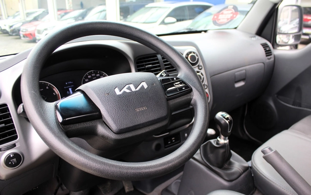 imagem-https://www.socarrao.com.br/sc-vehicle-images-prod/4252945/1790878516857-7_031008.jpg