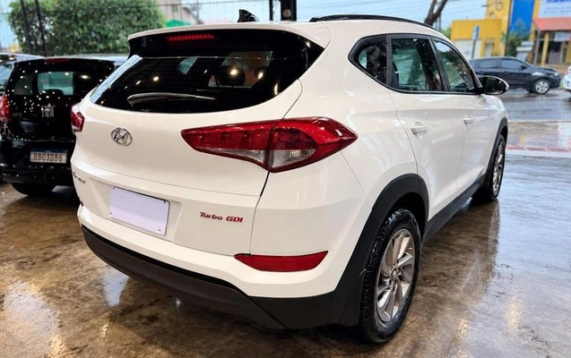 imagem-https://www.socarrao.com.br/sc-vehicle-images-prod/4252946/1790878524161-8534448_0_B_be7cbcdebc.jpeg