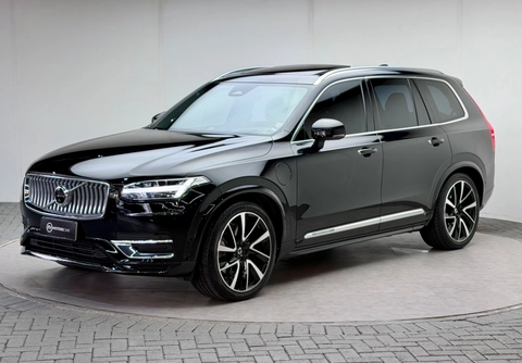Volvo XC90 2023 Preto — foto 1 de 3
