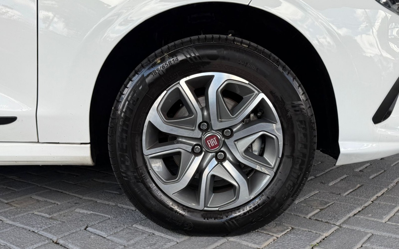 imagem-https://www.socarrao.com.br/sc-vehicle-images-prod/4253081/1790879535529-V2hhdHNBcHAgSW1hZ2UgMjAyNS0xMC0yNCBhdCAxNy41NS4xNSAoMikuanBlZw.jpeg