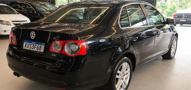 imagem-https://www.socarrao.com.br/sc-vehicle-images-prod/4253151/1790879853758-7637348_2_B_64cde6bdc7.jpeg