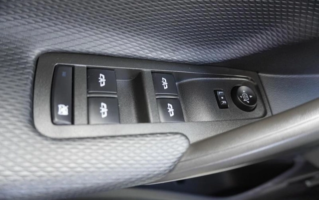 imagem-https://www.socarrao.com.br/sc-vehicle-images-prod/4253154/1791226655801-8509924_21_B_ab46f2b67f.jpeg