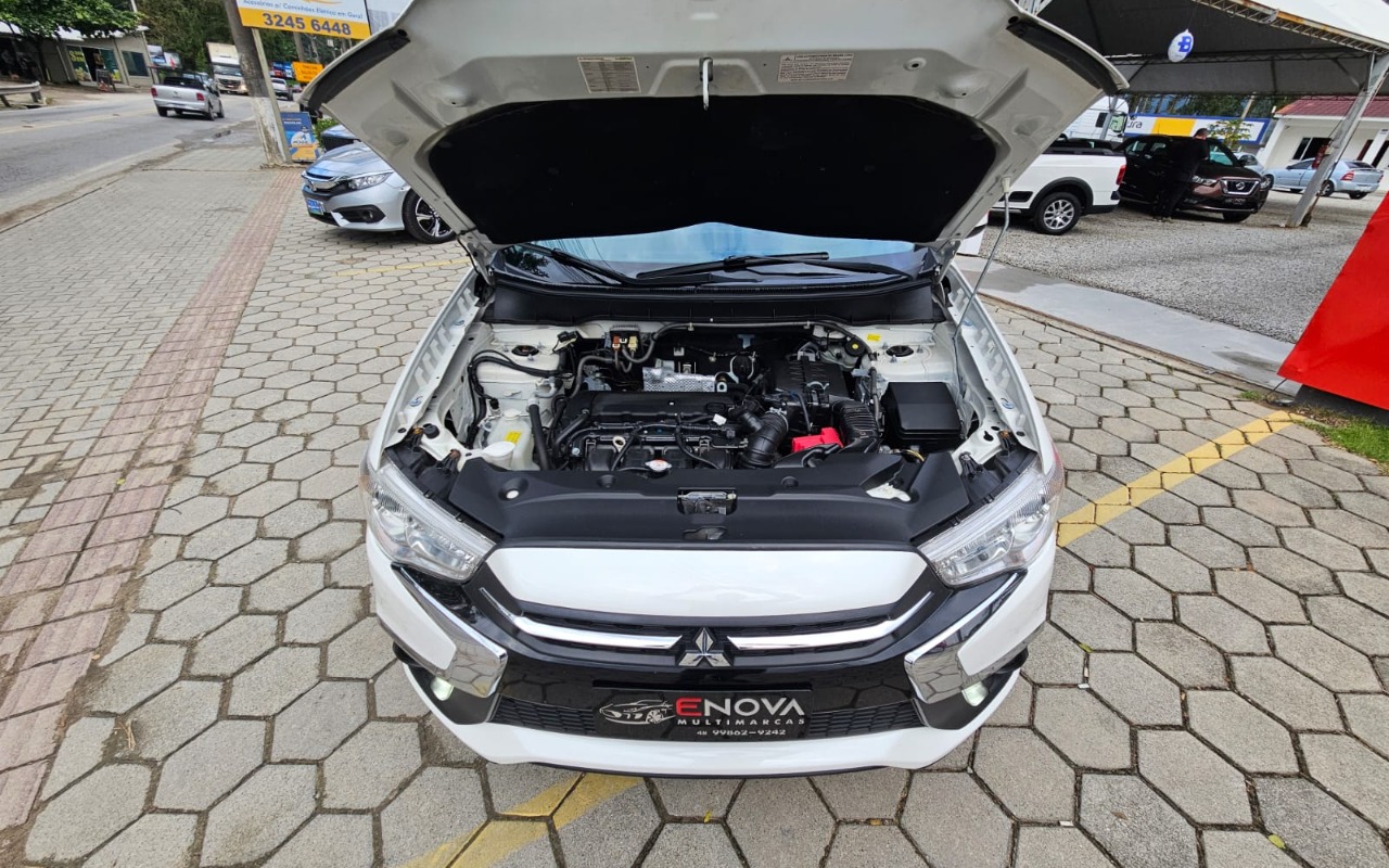 imagem-https://www.socarrao.com.br/sc-vehicle-images-prod/4253156/1790879880349-SU1HLTIwMjYxMDAxLVdBMDA1Ny5qcGc.jpg