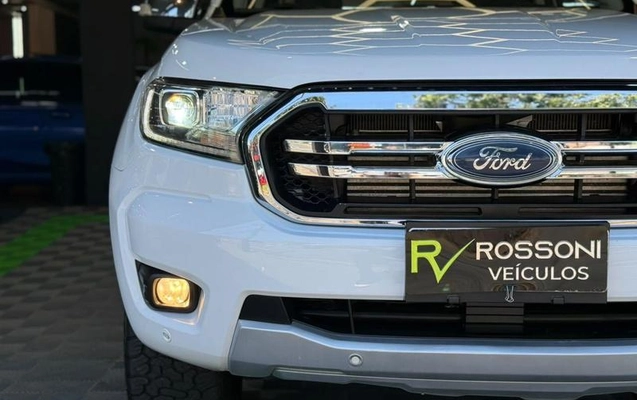imagem-https://www.socarrao.com.br/sc-vehicle-images-prod/4253176/1791548056224-8534609_3_B_3c2c3d6bf4.jpeg