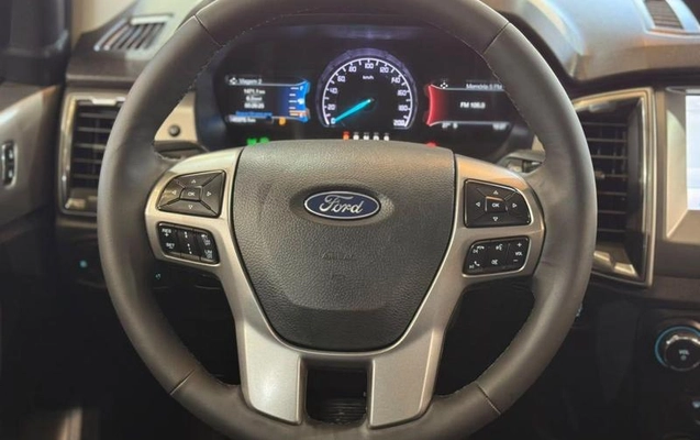 imagem-https://www.socarrao.com.br/sc-vehicle-images-prod/4253176/1791548056232-8534609_12_B_8ac9f77ff6.jpeg