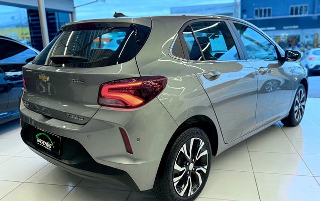 imagem-https://www.socarrao.com.br/sc-vehicle-images-prod/4253198/1791029773603-45610e6224684e8f96f9d82005bdd7de_1790872205738.jpg