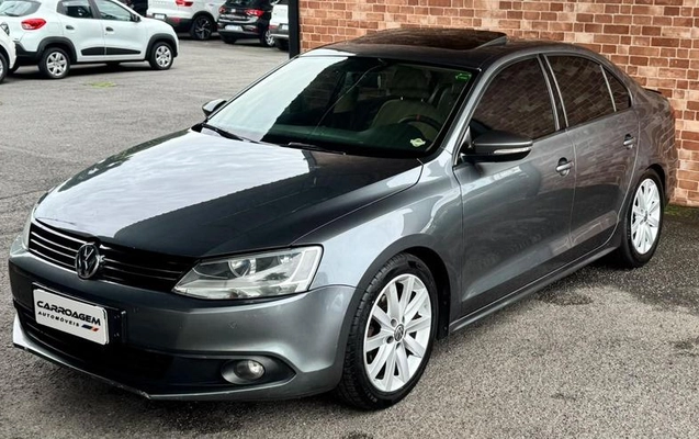 imagem-https://www.socarrao.com.br/sc-vehicle-images-prod/4253212/1790943633410-8529995_1_B_49b6cca397.jpeg