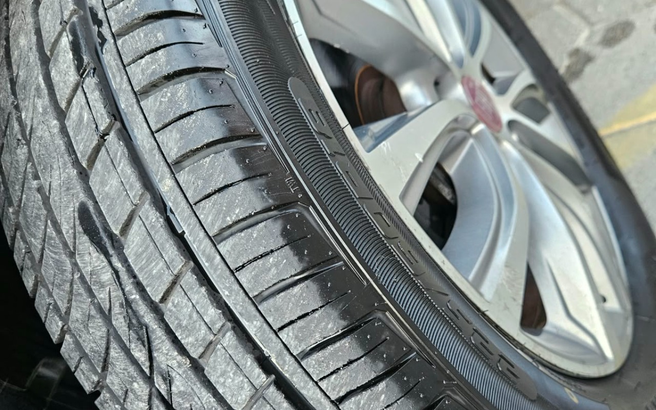 imagem-https://www.socarrao.com.br/sc-vehicle-images-prod/4253222/1790880365983-SU1HLTIwMjYxMDAxLVdBMDEwMi5qcGc.jpg