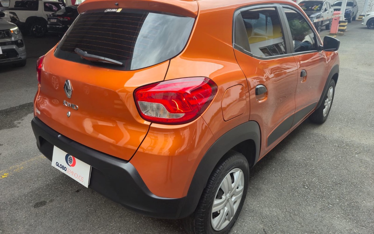 imagem-https://www.socarrao.com.br/sc-vehicle-images-prod/4253230/1790880422577-Y2ExZDE5ZjYtOTM1My00MTBmLTg0MWQtNzIxOWQ3N2UxMzMzLmpwZWc.jpeg