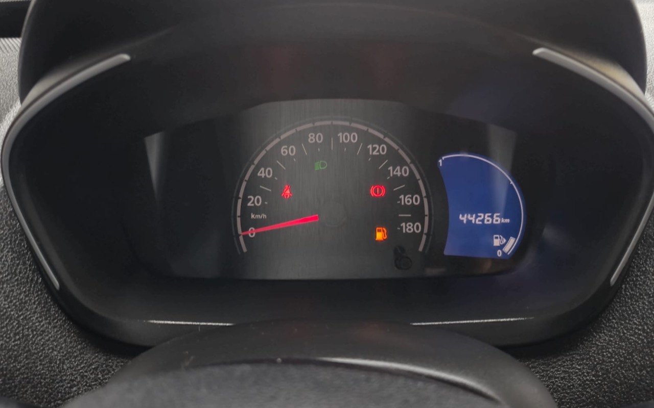 imagem-https://www.socarrao.com.br/sc-vehicle-images-prod/4253230/1790880422960-NGM4ZTJlNjMtNmYwOS00ZjU1LWEyMDItZTljODQ5MTlkYzRlLmpwZWc.jpeg