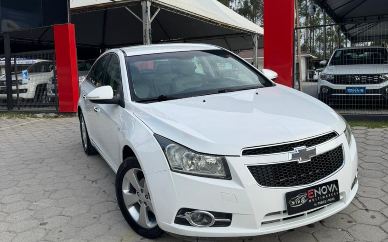 imagem-https://www.socarrao.com.br/sc-vehicle-images-prod/4253239/1790880481945-SU1HLTIwMjYwOTMwLVdBMDA0My5qcGc.jpg