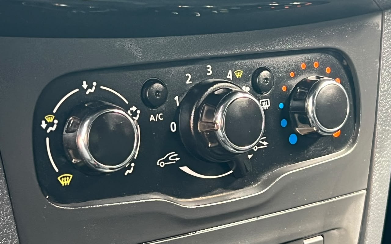 imagem-https://www.socarrao.com.br/sc-vehicle-images-prod/4253269/1790880585851-V2hhdHNBcHAgSW1hZ2UgMjAyNi0xMC0wMSBhdCAxNS4xNC4wMSAoNCkuanBlZw.jpeg