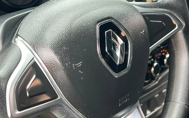 imagem-https://www.socarrao.com.br/sc-vehicle-images-prod/4253269/1790880586093-V2hhdHNBcHAgSW1hZ2UgMjAyNi0xMC0wMSBhdCAxNS4xNC4wMiAoMykuanBlZw.jpeg