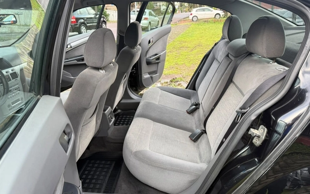 imagem-https://www.socarrao.com.br/sc-vehicle-images-prod/4253298/1790880647739-V2hhdHNBcHAgSW1hZ2UgMjAyNi0wOS0zMCBhdCAxMC4yMi41MiAoMSkuanBlZw.jpeg