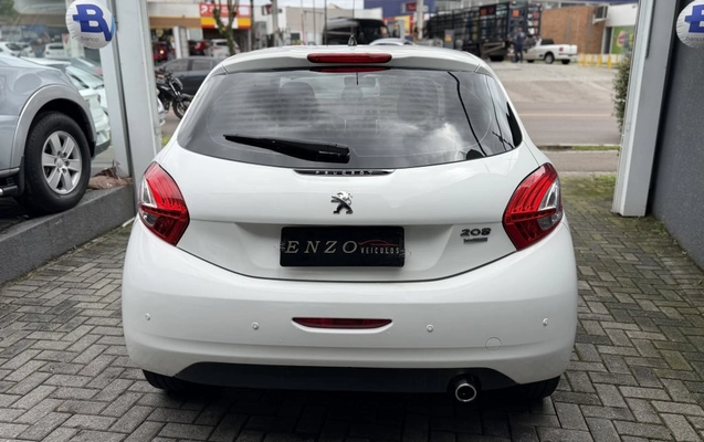 imagem-https://www.socarrao.com.br/sc-vehicle-images-prod/4253341/1791386692464-vehicle_image_1791386640_b68321b7d3bcebf6c53365d330fb1e3e.jpeg