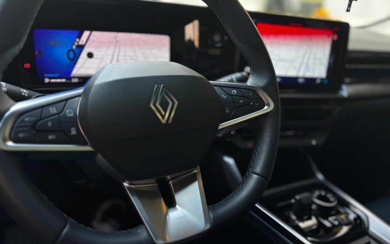 imagem-https://www.socarrao.com.br/sc-vehicle-images-prod/4253345/1790881037858-YzVmMTIyYzUtZDE0Yy00MDNlLWFmOWItODgwZDY4ZWNkY2EwLmpwZWc.jpeg