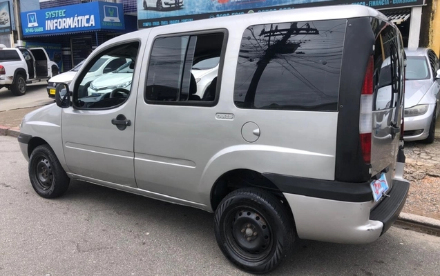 imagem-https://www.socarrao.com.br/sc-vehicle-images-prod/4253358/1790881616004-6kvOjksp0wEdRNY37Xf8xDJHmcQUrvV0.jpg