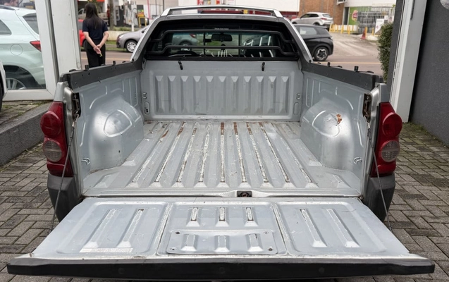 imagem-https://www.socarrao.com.br/sc-vehicle-images-prod/4253370/1790885646765-vehicle_image_1790885490_e6093dc496decf6a62ad3ba2e0baa5b7.jpeg