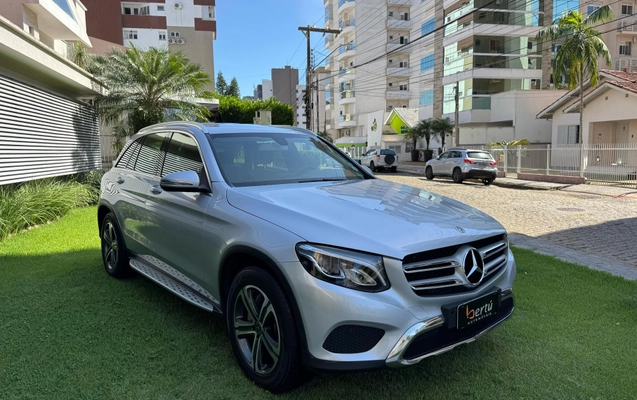 imagem-https://www.socarrao.com.br/sc-vehicle-images-prod/4253380/1790881402958-9f8d888b-e7ae-4b59-9f2a-70d9c4b57638.jpg