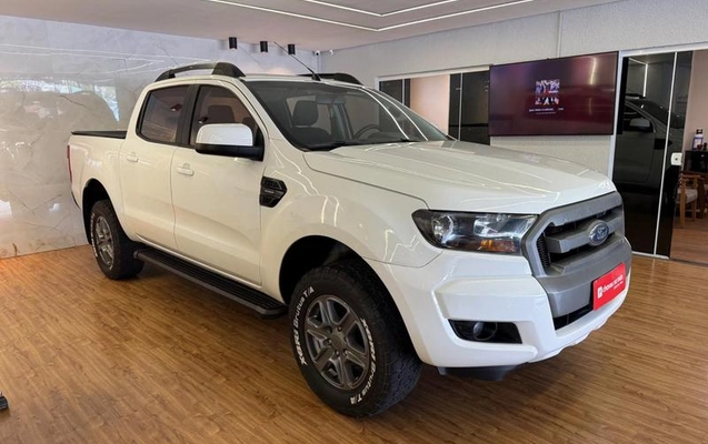 imagem-https://www.socarrao.com.br/sc-vehicle-images-prod/4253415/1790881647620-8533394_15_B_4b3c7c49ba.jpeg