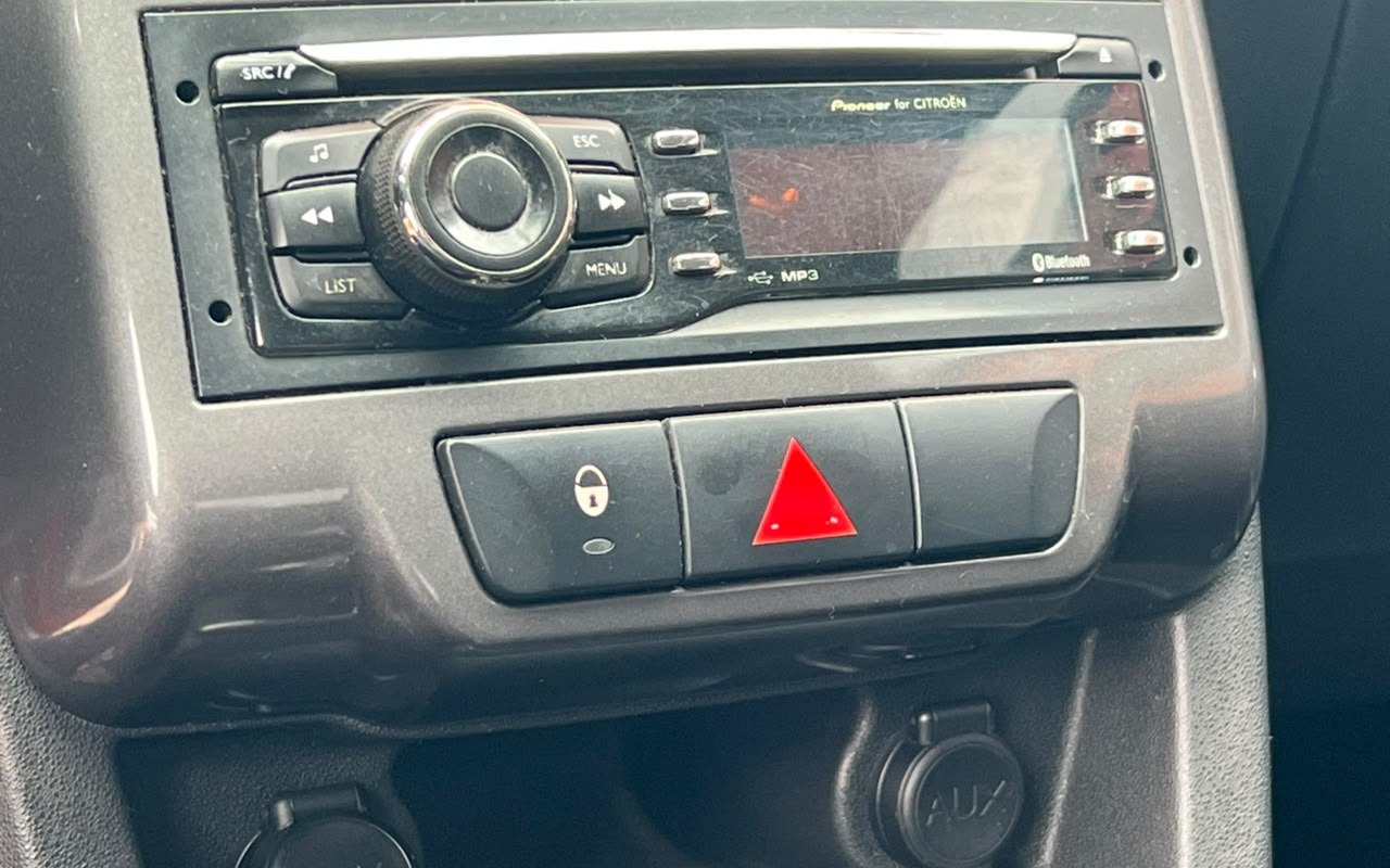 imagem-https://www.socarrao.com.br/sc-vehicle-images-prod/4253462/1790881956512-V2hhdHNBcHAgSW1hZ2UgMjAyNi0wOS0zMCBhdCAxMC40Ni4yOCAoMykuanBlZw.jpeg