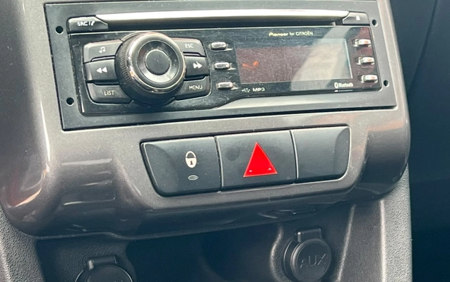 imagem-https://www.socarrao.com.br/sc-vehicle-images-prod/4253462/1790881956512-V2hhdHNBcHAgSW1hZ2UgMjAyNi0wOS0zMCBhdCAxMC40Ni4yOCAoMykuanBlZw.jpeg