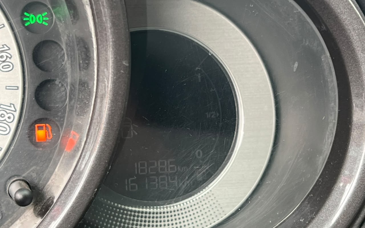 imagem-https://www.socarrao.com.br/sc-vehicle-images-prod/4253462/1790881957630-V2hhdHNBcHAgSW1hZ2UgMjAyNi0wOS0zMCBhdCAxMC40Ni4zMCAoMSkuanBlZw.jpeg
