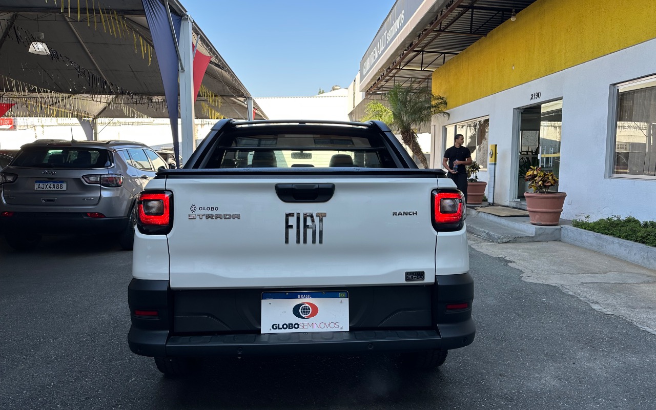 imagem-https://www.socarrao.com.br/sc-vehicle-images-prod/4253465/1790882062688-SU1HXzk5OTIuanBlZw.jpeg