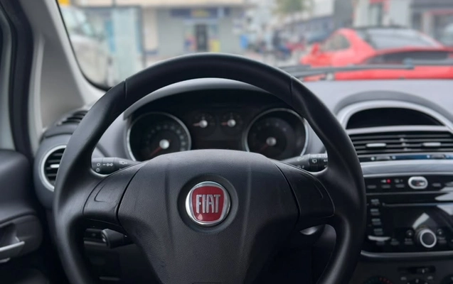 imagem-https://www.socarrao.com.br/sc-vehicle-images-prod/4253475/1790882206001-gb-a34fbde.jpeg