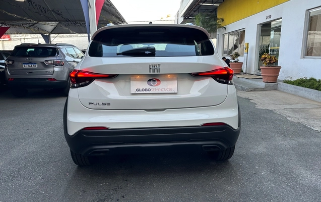 imagem-https://www.socarrao.com.br/sc-vehicle-images-prod/4253489/1790882295900-SU1HXzAwMTcuanBlZw.jpeg