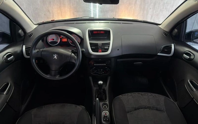 imagem-https://www.socarrao.com.br/sc-vehicle-images-prod/4253512/1791056670220-8517883_10_B_6ea0dfcff1.jpeg