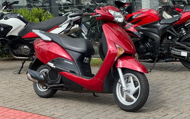 imagem-https://www.socarrao.com.br/sc-vehicle-images-prod/4253543/1790882462364-8196dbce76844846bf2c927a83afdcce_1790881996741.jpg