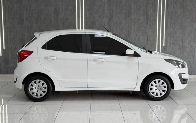 imagem-https://www.socarrao.com.br/sc-vehicle-images-prod/4253565/1790882581517-8284369_0_B_835f36e860.jpeg