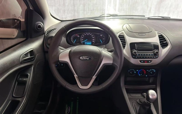 imagem-https://www.socarrao.com.br/sc-vehicle-images-prod/4253565/1790882581560-8284369_6_B_8c1a5eb45b.jpeg