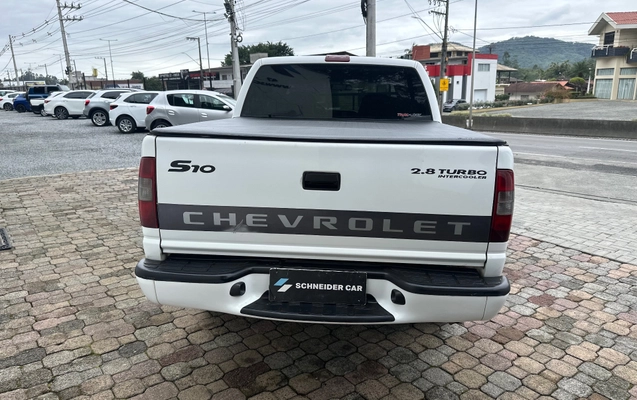 imagem-https://www.socarrao.com.br/sc-vehicle-images-prod/4253568/1791031062038-8b31d2d06a274c1888797c8586f126a1_1790882315180.jpg