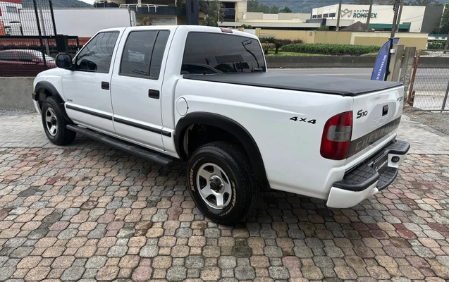 imagem-https://www.socarrao.com.br/sc-vehicle-images-prod/4253568/1791031062040-bc62a142910a4e3a84bd906c1a349ea5_1790882315197.jpg